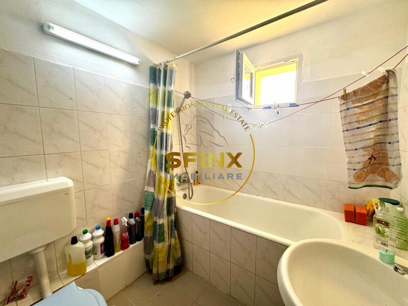 Colentina, apartament 3 camere de vanzare 67 mp.